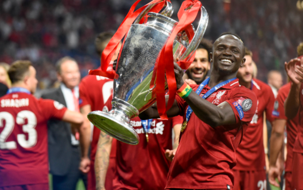 拉加代尔体育全球发行，马内全新纪录片上映